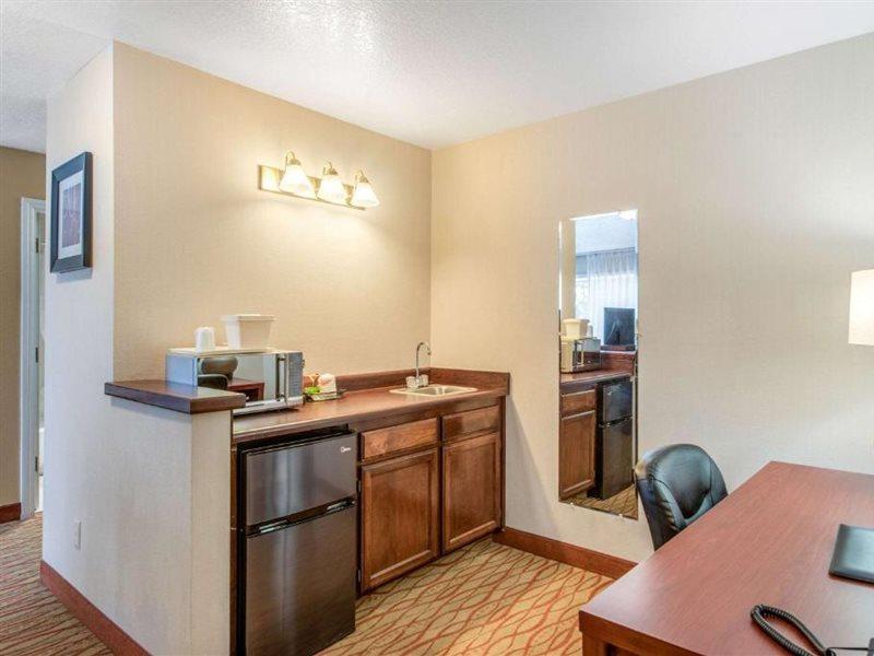 Comfort Inn Mount Shasta Area Weed Eksteriør bilde